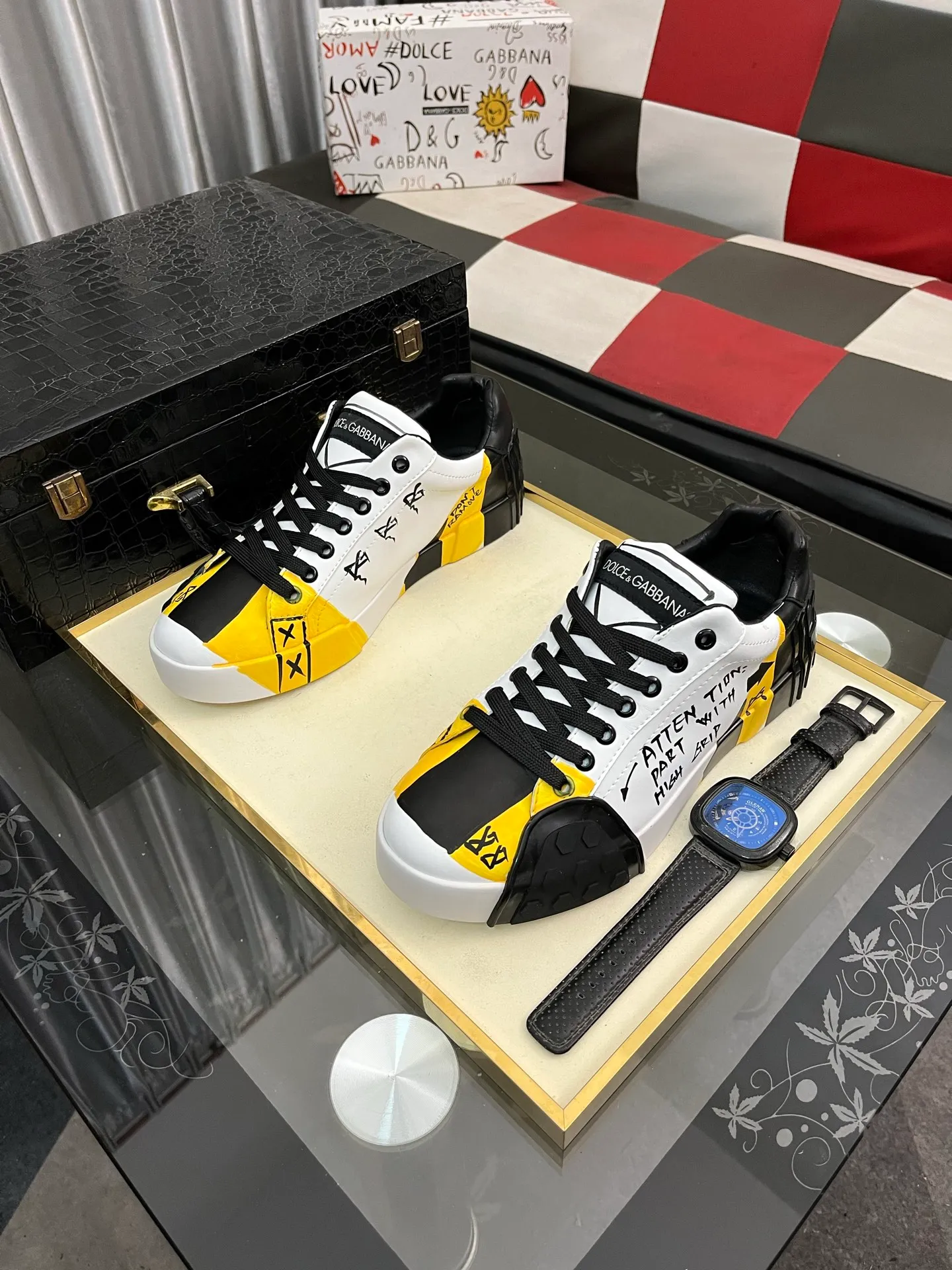 Men's men's shoes💰480⌚️⌚️【DG～】couple casual shoes, on sale simultaneously in 2025z cabinet 🔶Size: 35-46#️⃣ 2 colors 🔜The upper is made of multi-material splicing ➕Mesh lining, comfortable and breathable, sole: original comfortable and wear-resistant outsole, ⚠️Photographed in real life🎬The real thing is better📢📢📢